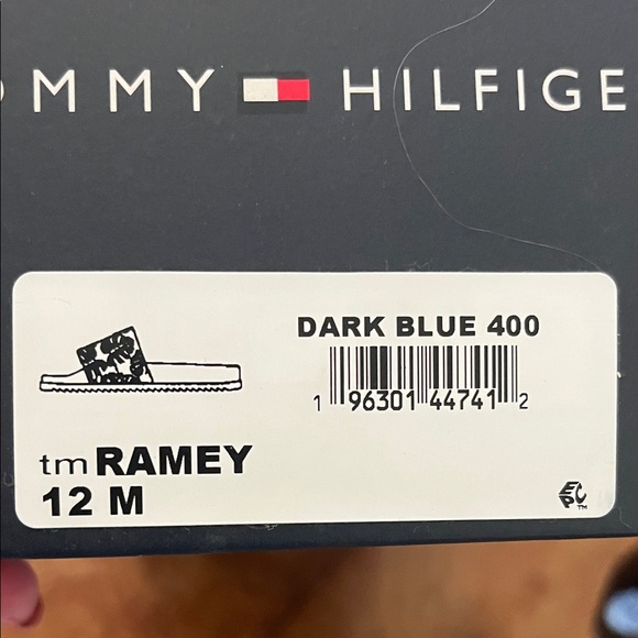 Tommy Hilfiger Men's Navy and White Slide Sandals - Picture 7 of 7